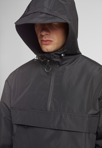 Brandit Between-season jacket in Black
