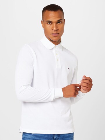 T-Shirt TOMMY HILFIGER en blanc : devant