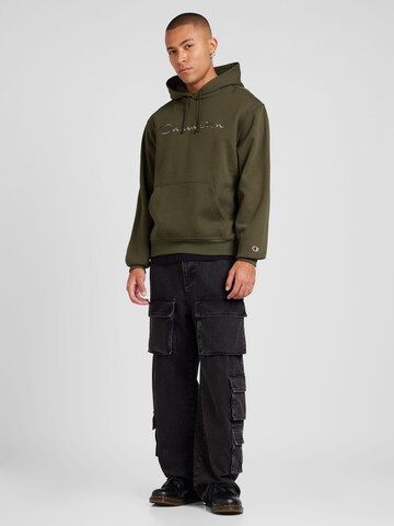 Champion Authentic Athletic Apparel Sweatshirt in Groen