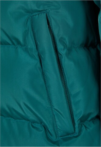 Starter Black Label Between-Season Jacket in Green