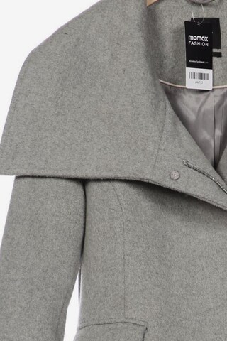zero Jacket & Coat in M in Grey
