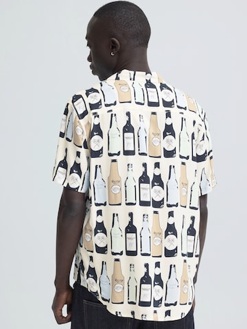 Fit confort Chemise 'BHANVAR' BLEND en beige