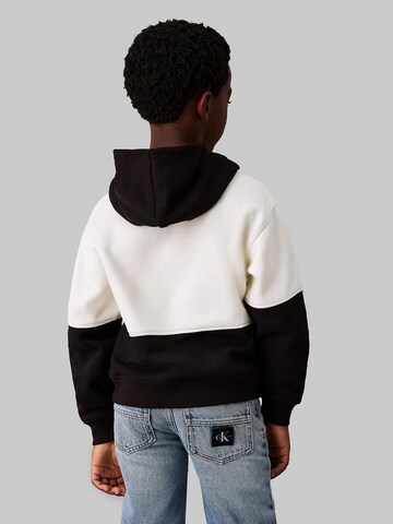 Calvin Klein Jeans Tréning póló - fekete