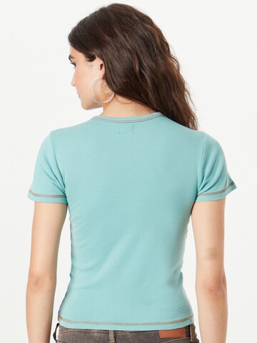 T-shirt 'STAY SUNNY BABY' BDG Urban Outfitters en bleu