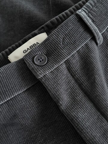 GABBA - regular Pantalón ' GABmonza ' en gris: frente