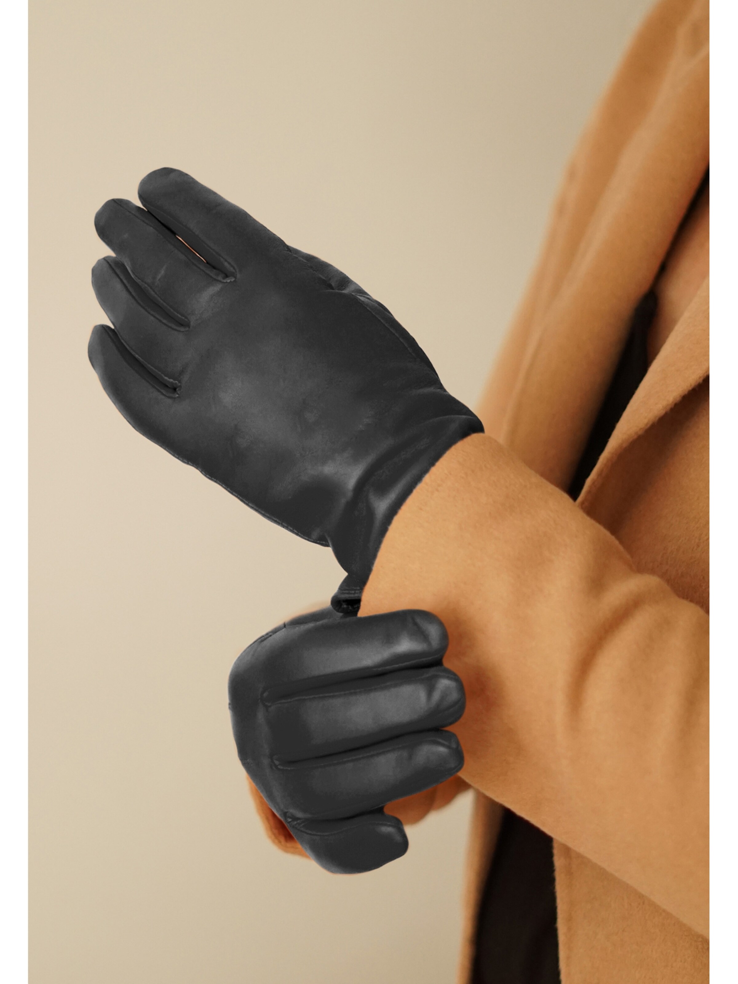 KESSLER Full Finger Gloves in Black