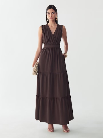 St MRLO Dress in Brown