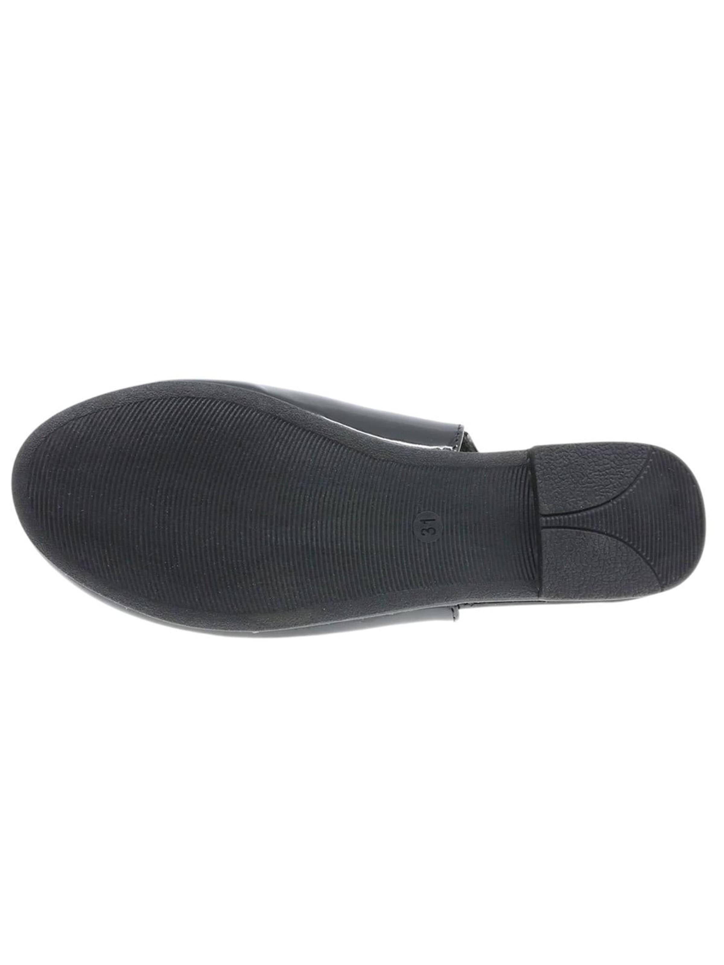 Ballerina di Beppi in nero