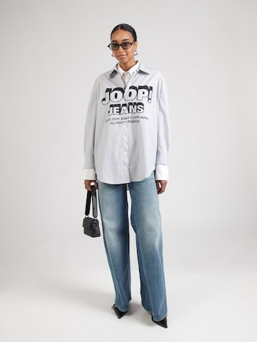 JOOP! Jeans Bluzka 'Brenda' w kolorze szary