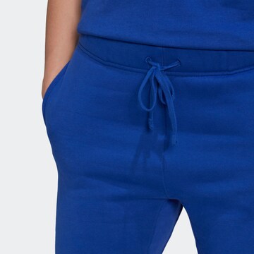 ADIDAS SPORTSWEAR Normalny krój Spodnie sportowe w kolorze niebieski