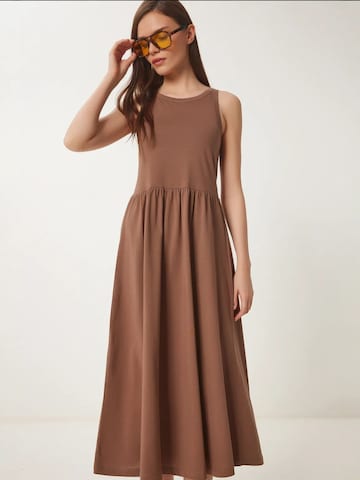 Happiness İstanbul - Vestido em castanho: frente