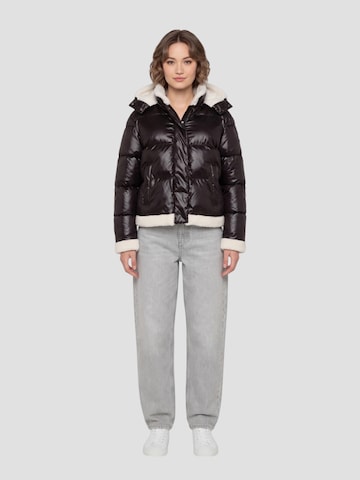 Schott NYC Wintermantel in Schwarz: Vorderseite
