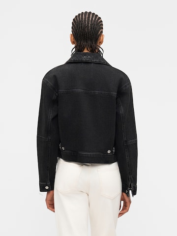 Veste mi-saison Abercrombie & Fitch en noir