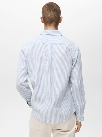 MANGO MAN Regular fit Button Up Shirt 'EMMA' in Blue