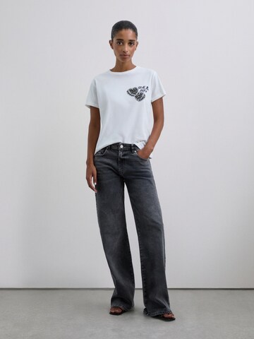 Scalpers T-Shirt in Weiß: Vorderseite