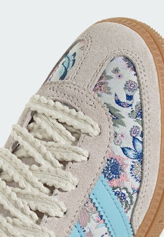 Sneaker 'Liberty' di ADIDAS ORIGINALS in bianco