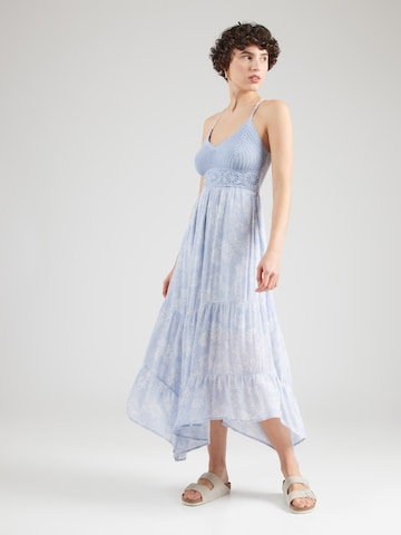 Robe d’été HOLLISTER en bleu : devant