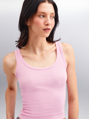 Grimelange Топ в Ярко-розовый