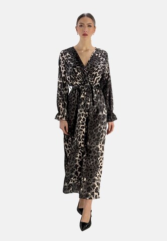 Elara Jurk in Zwart: voorkant