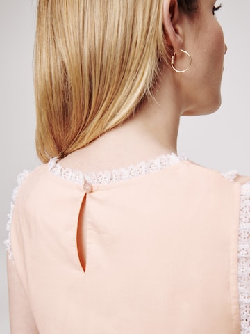 Camicia da donna 'Flora' di Daahls by Emma Roberts exclusively for ABOUT YOU in arancione