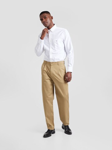 Dockers Loosefit Chino in Beige