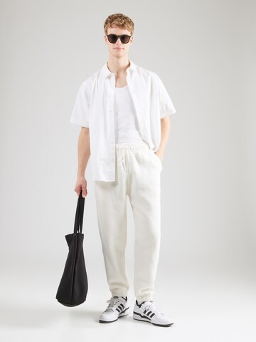 Abercrombie & Fitch Tapered Hose 'CLASSIC' in Weiß