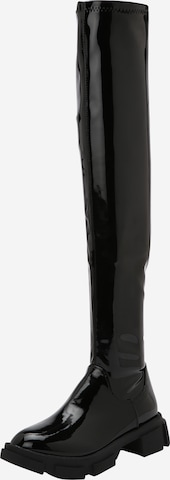 Public Desire - Botas sobre la rodilla 'JUNYA' en negro: frente