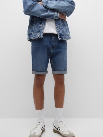 Pull&Bear Regular Shorts in Blau