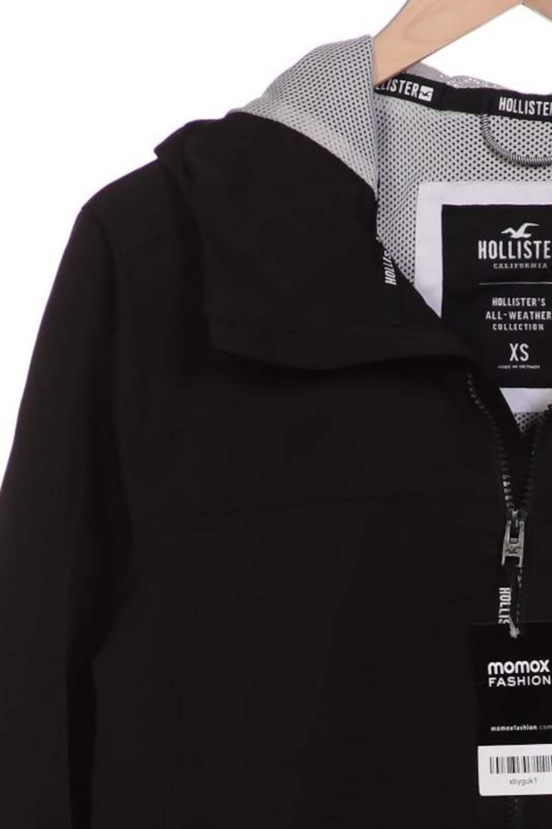 HOLLISTER Jacket & Coat in XS in Black