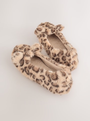 Next - Zapatillas de casa en marrón