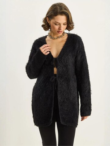 Bianco Lucci Gebreid vest in Zwart