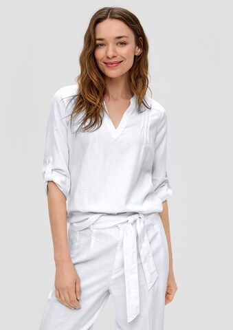 s.Oliver Blouse in White: front