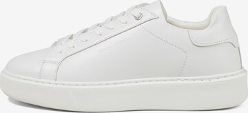 Sneaker bassa 'Cedric' di Marc O'Polo in bianco: frontale