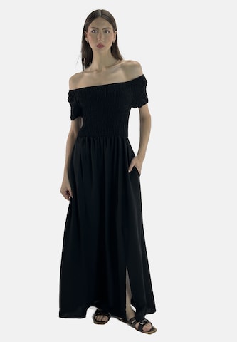 Elara Dress in Black: front