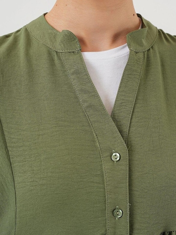 Bigdart Dress in Green