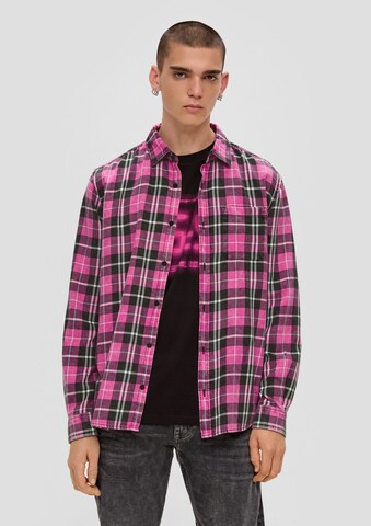 QS Regular fit Button Up Shirt in Pink: front