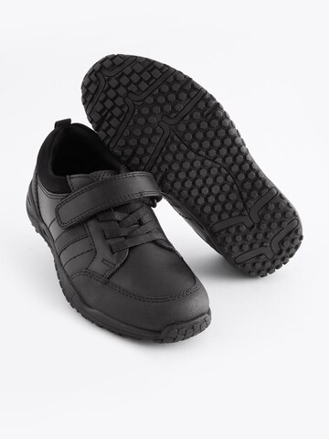 Scarpa bassa di Next in nero