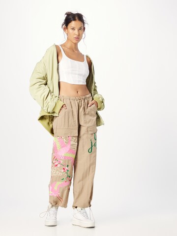 Loosefit Pantalon cargo Nasty Gal en beige