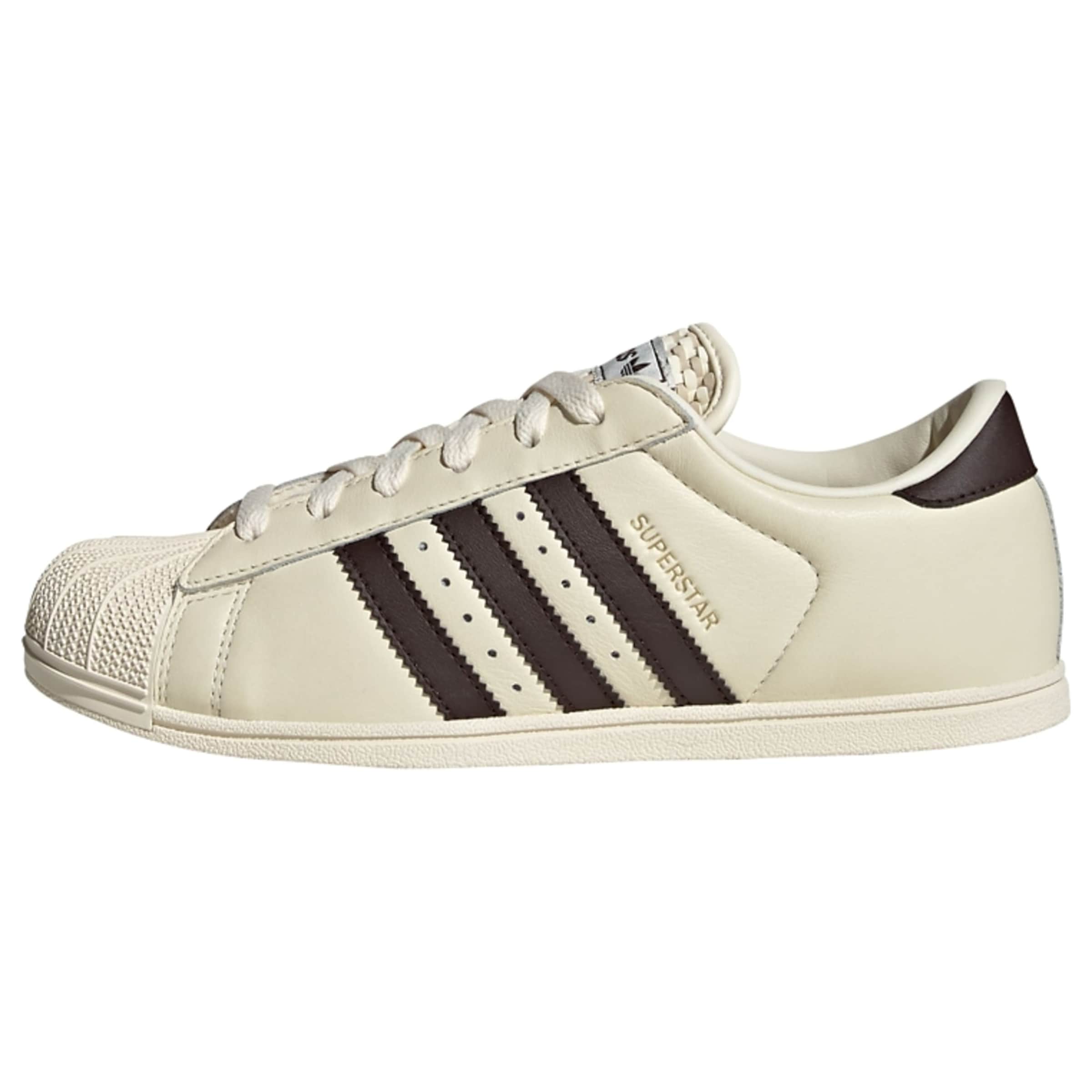 Baskets basses 'Superstar Lo Pro' ADIDAS ORIGINALS en blanc : devant