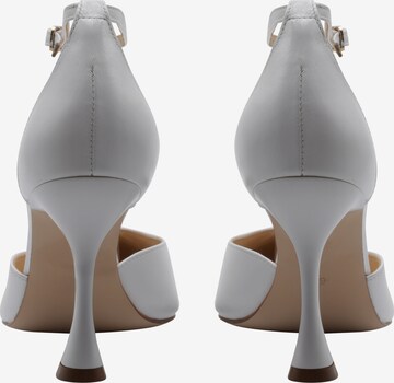 faina Pumps in Beige