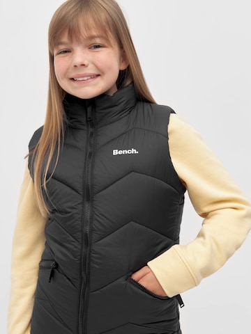 BENCH Bodywarmer in Zwart