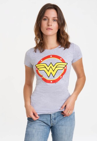 LOGOSHIRT Shirt 'Wonder Woman Circle Logo' in Grijs: voorkant