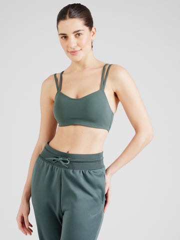 Bustier Soutien-gorge de sport 'ALATE TRACE' NIKE en vert : devant