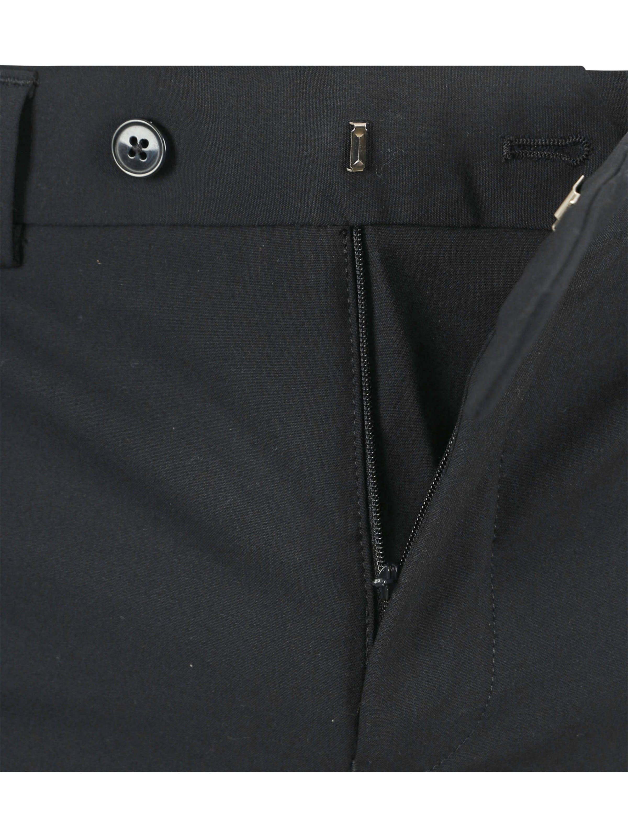 Suitable Slim fit Trousers with creases in Black