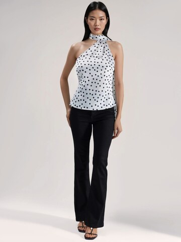 Hiccup - Blusa em branco