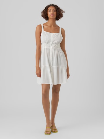 Robe d’été 'MILAN' VERO MODA en blanc