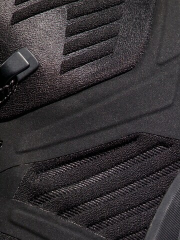 MAMMUT Outdoorschuh in Schwarz