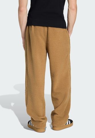 ADIDAS ORIGINALS Loosefit Hose 'Teamgeist' in Braun