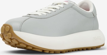 Baskets basses 'Pelotas Athens' CAMPER en gris : devant