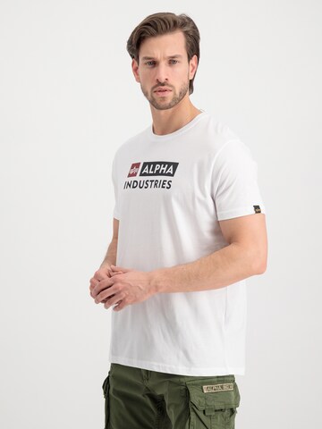 ALPHA INDUSTRIES T-Shirt in Weiß